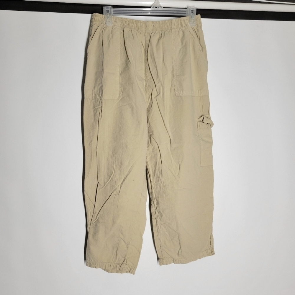 Ragton Tan Cargo Capris with Relaxed Fit